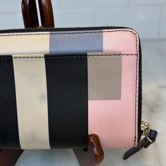 Kate Spade Colorblock Saffiano Leather Full Zip Continental Wallet - Picture 6 of 12